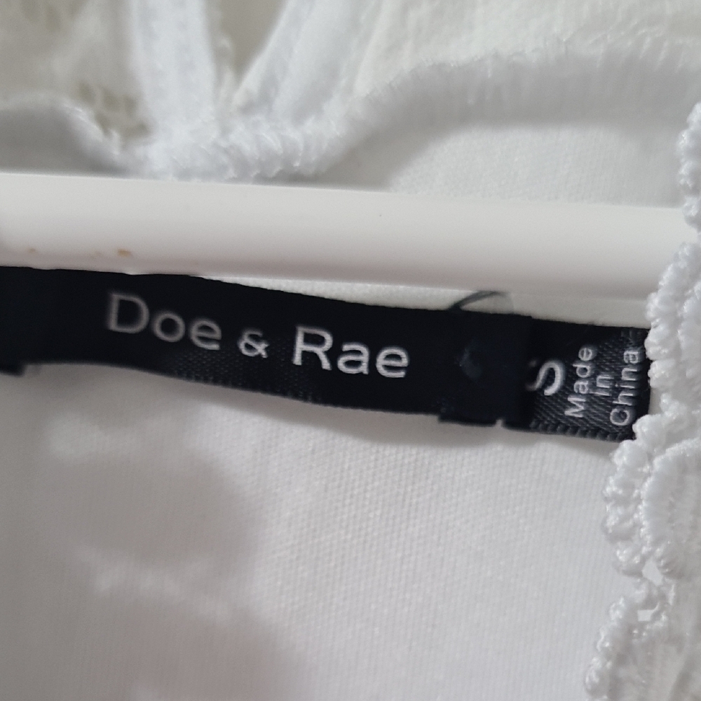 🟣🟣Doe & Rae White Pleated Ruffled Tank Top - Picture 5 of 5